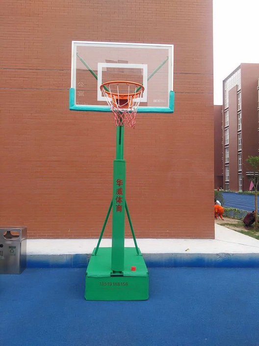 移动儿童箱式篮球架